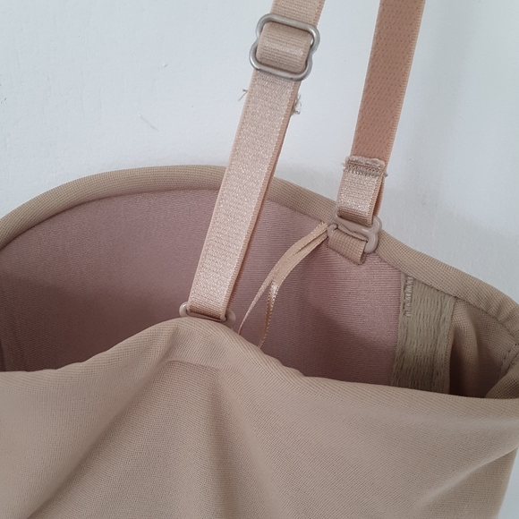 VICTORIAS SECRET BUSTIER BODY SHAPER UNDERWIRE NUDE BRA LINGERIE Size 36B - Picture 8 of 10